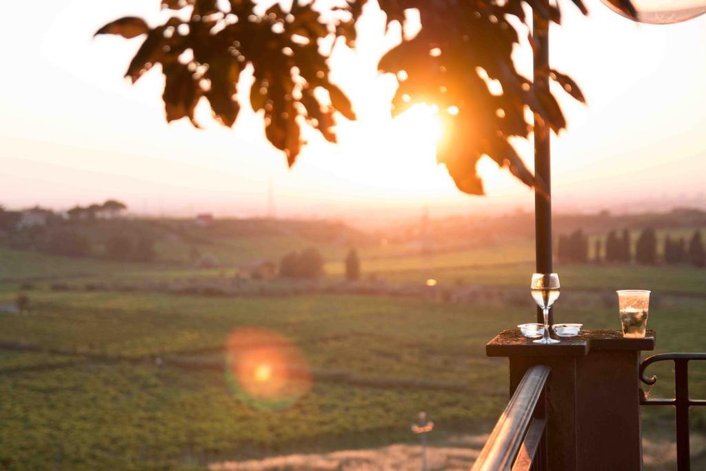 Merumalia Wine Resort Frascati Esterno foto